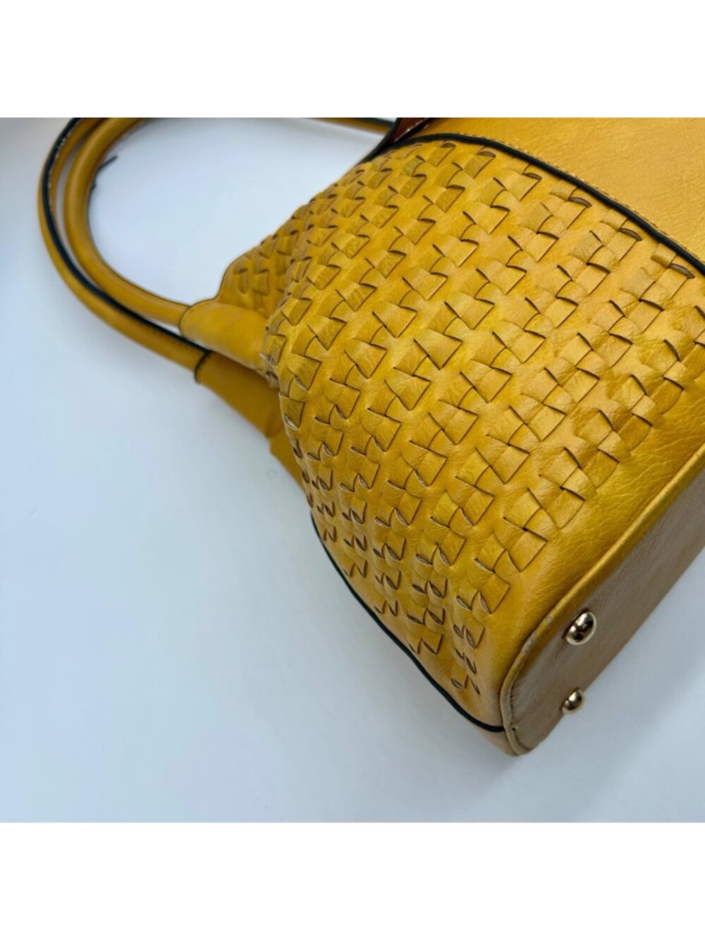 Unbranded Yellow Faux Leather Shoulder Bag - Picture 7 of 16